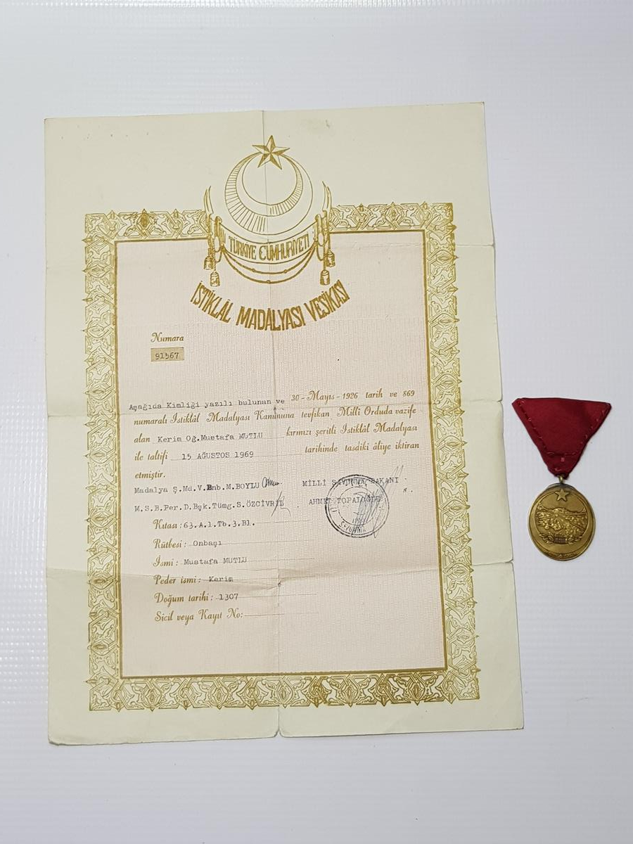 İSTİKLAL MADALYASI VE BERATI