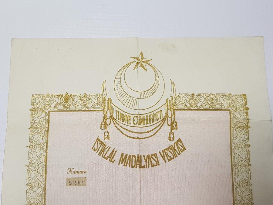 İSTİKLAL MADALYASI VE BERATI