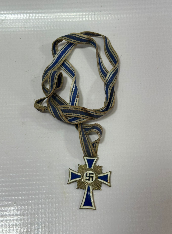 1939 NAZİ ALMAN ANNELİK ŞEREF MADALYASI VE BERATI