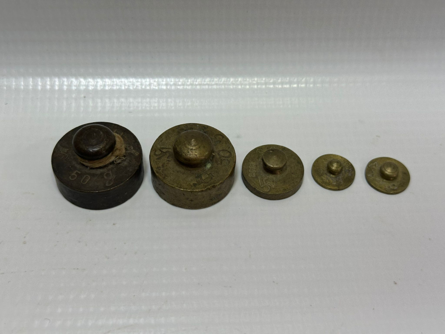 ANTİKA BAHARATÇI TERAZİSİ VE AĞIRLIKLARI