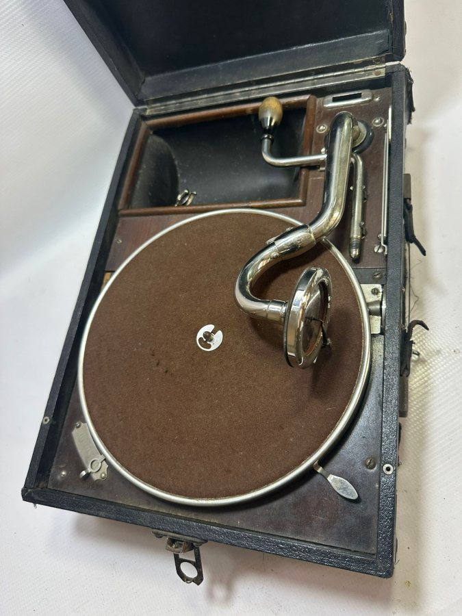 HIS MASTER'S VOICE GRAMOFON