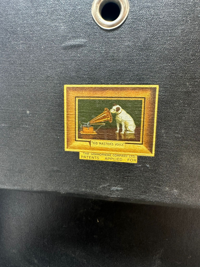 HIS MASTER'S VOICE GRAMOFON