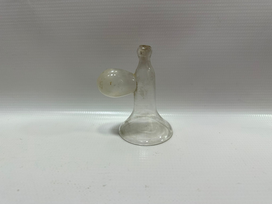 TIP TARİHİ: ANTİKA ANNE SÜTÜ POMPASI