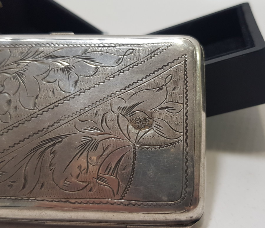 ABDÜLHAMİD HAN DÖNEMİ TUĞRALI GÜMÜŞ OSMANLI SİGARA TABAKASI