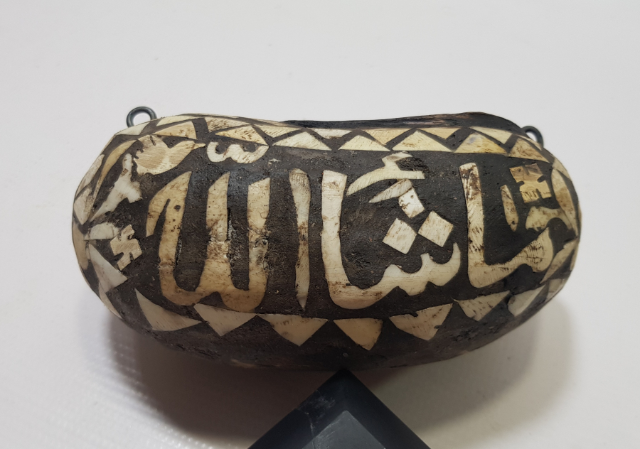 EL YAPIMI ÜZERİ YAZILI KEMİK ÇAKMA İŞÇİLİKLİ KEŞKÜL-Ü FUKARA 