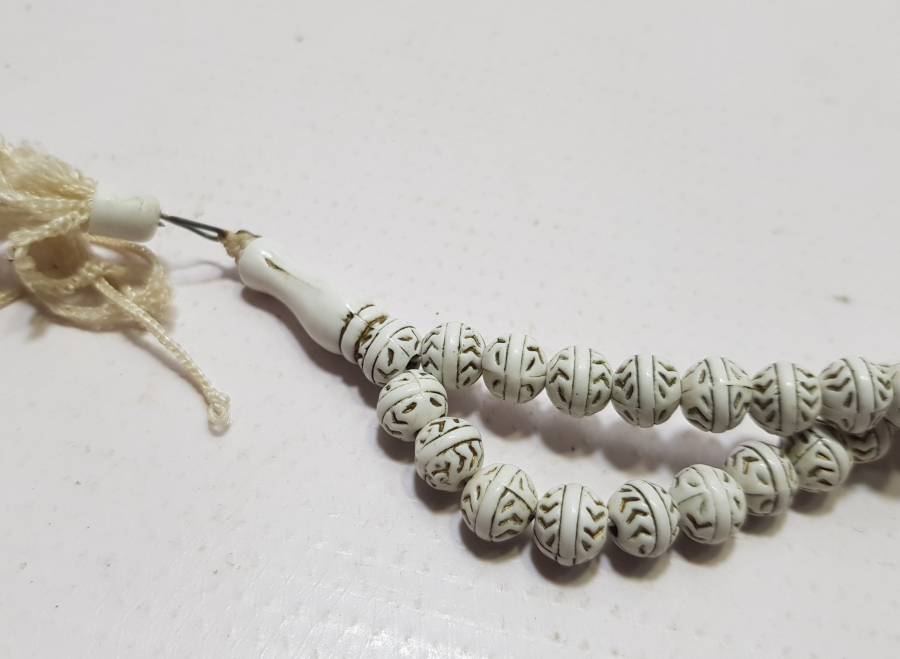 BEYKOZ TARZI YAPILMIŞ ANTİKA TESPİH