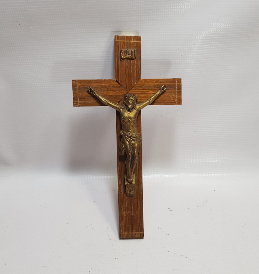 ANTİKA HIRİSTİYAN İŞİ ÇARMIHA GERİLMİŞ HAZRETİ İSA HEYKELİ