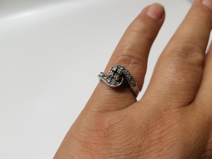 ANTİKA PIRLANTA YÜZÜK