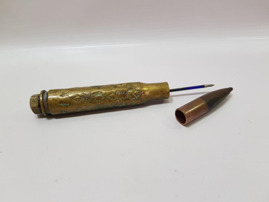 SARAYBOSNA KATLİAMINDA ŞEHİT EDİLEN İNSANLARIN VÜCUDUNDAN ÇIKARILAN MERMİLERDEN YAPILMIŞ ÇOK NADİR KALEM