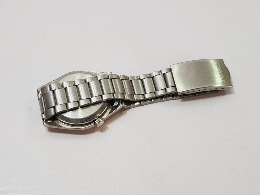 SEIKO5 TAKVİMLİ ERKEK KOL SAATİ