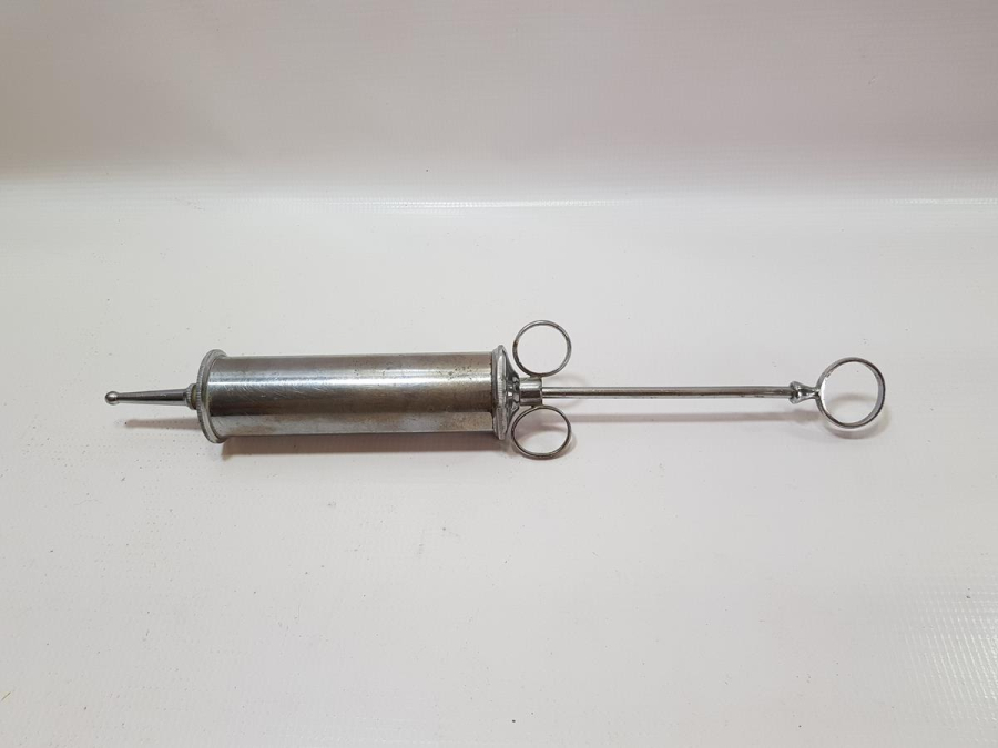 TIP TARİHİ: ANTİKA KULAK TEMİZLEME ALETİ