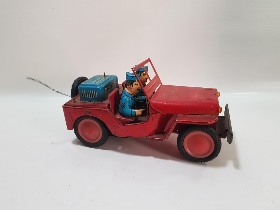 ALASYA RADAR JEEP TENEKE OYUNCAK ARABA