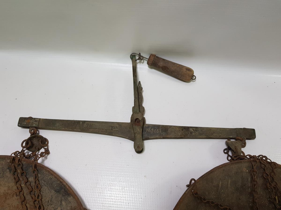 İZMİR İŞİ ANTİKA PAZARCI TERAZİSİ