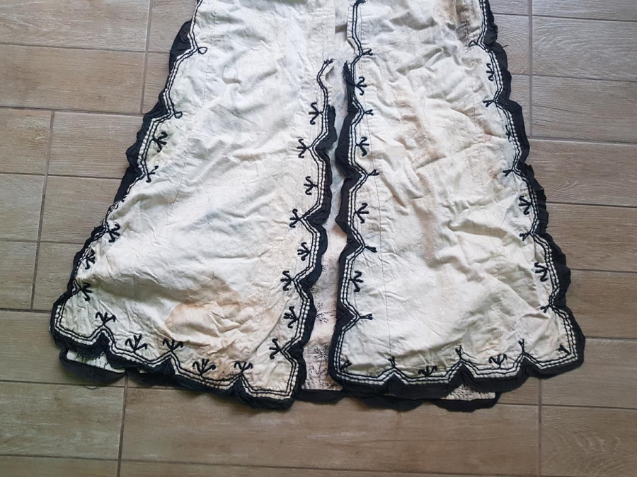 OSMANLI DÖNEMİ ÜÇ ETEK ELBİSE