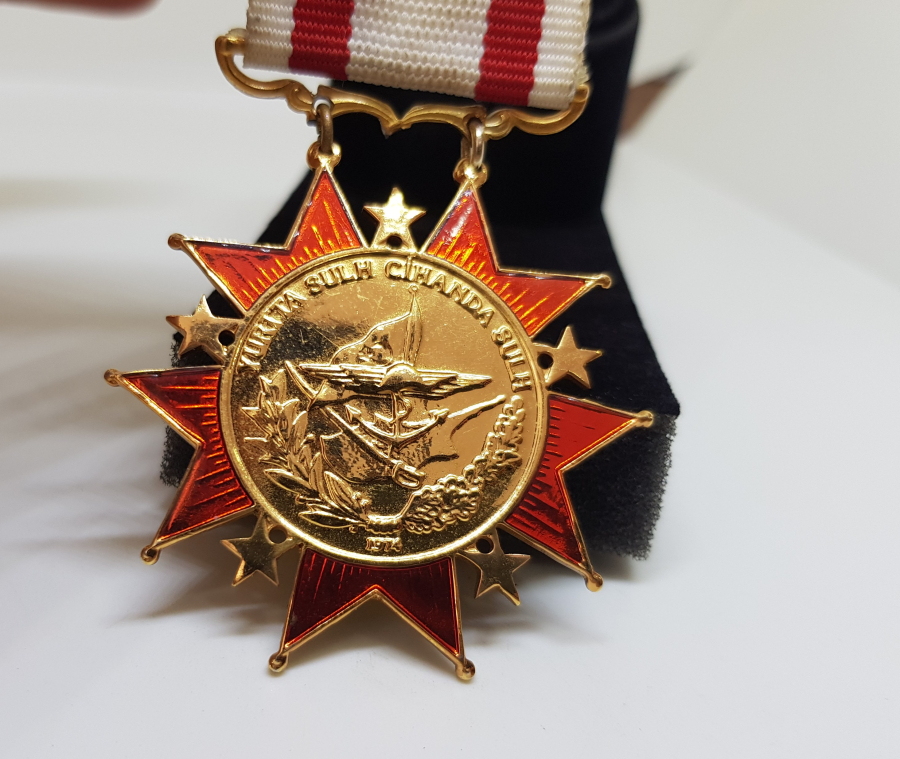 ÇOK NADİR 1974 KIBRIS BARIŞ HAREKATI MADALYASI