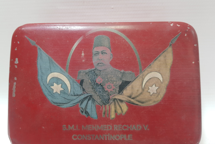 OSMANLI DEVLET ARMALI VE MEHMET REŞAT HAN GÖRSELLİ BÜYÜK BOY KAPAKLI KUTU