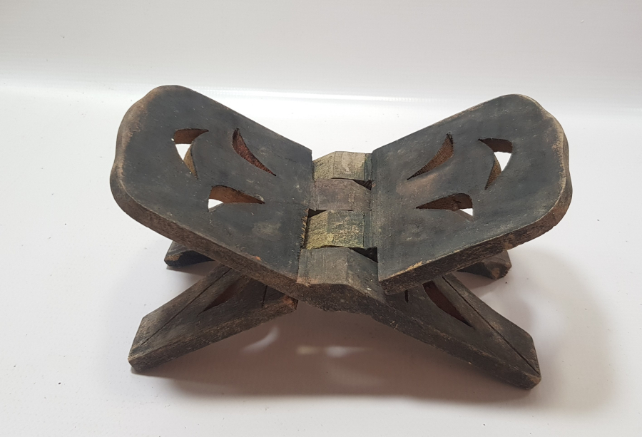 OSMANLI DÖNEMİ AHŞAPTAN MAMUL TEKKE İŞİ NADİR BOYDA ENAM -I ŞERİF RAHLESİ