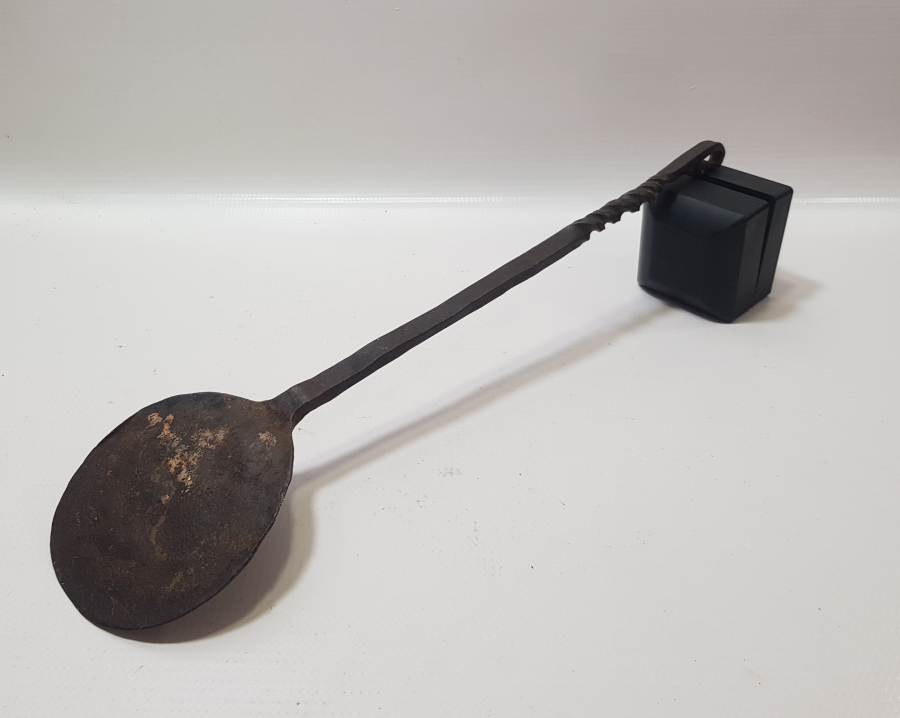 OSMANLI DÖNEMİ EL DÖVME YILAN BAŞLI KEPÇE