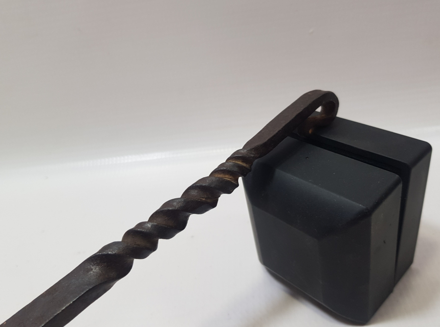 OSMANLI DÖNEMİ EL DÖVME YILAN BAŞLI KEPÇE