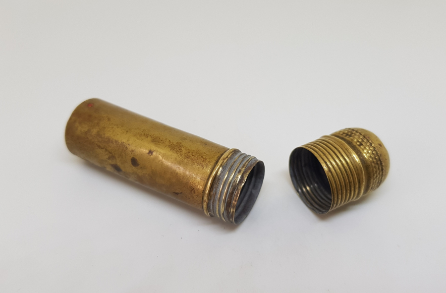 OSMANLI DÖNEMİ ÜST KISMI SİKKELİ TEKKE İŞİ İĞNEDAN