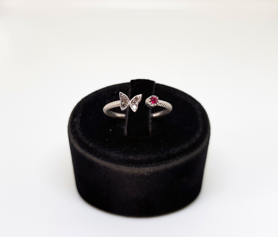 YAKUT VE PIRLANTA TAŞLI ÖZEL YAPIM EKLEM YÜZÜĞÜ