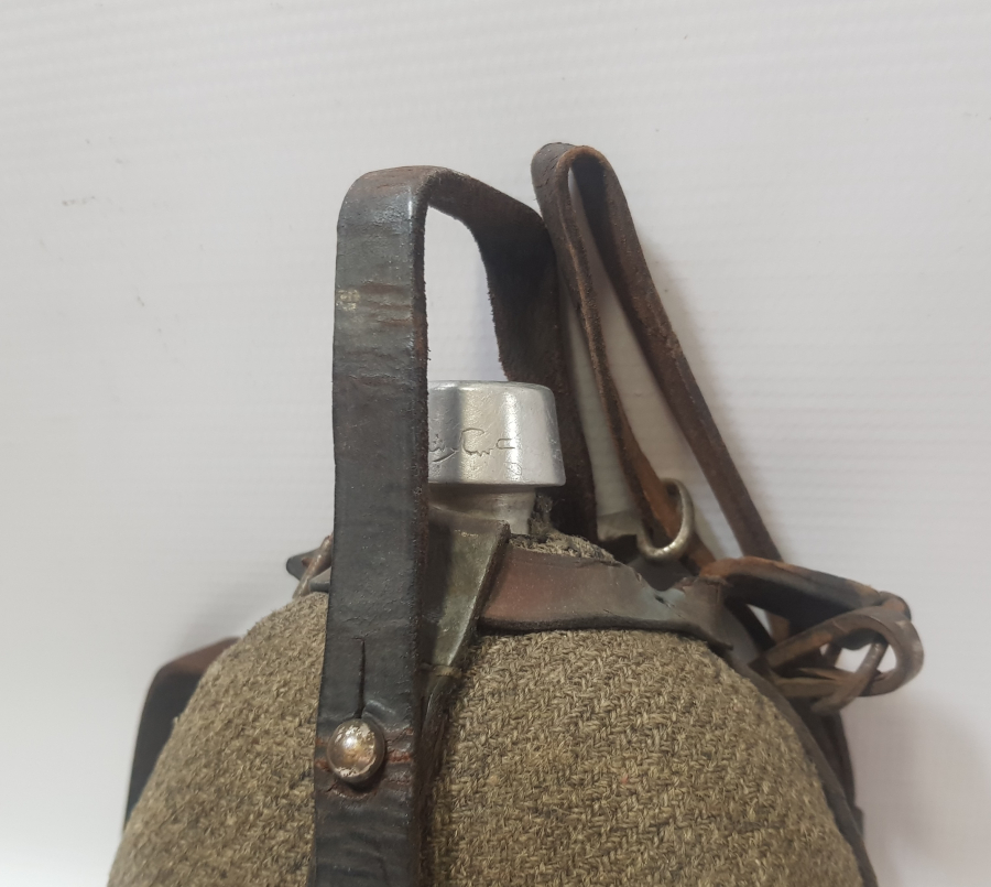 AĞIZ KISMINDA ALLAH BİZİMLEDİR VE ASAKİRİ ŞAHANE YAZILI ÇOK NADİR TAM TAKIM OSMANLI ASKER MATARASI - İLK KEZ GÖRÜLÜYOR