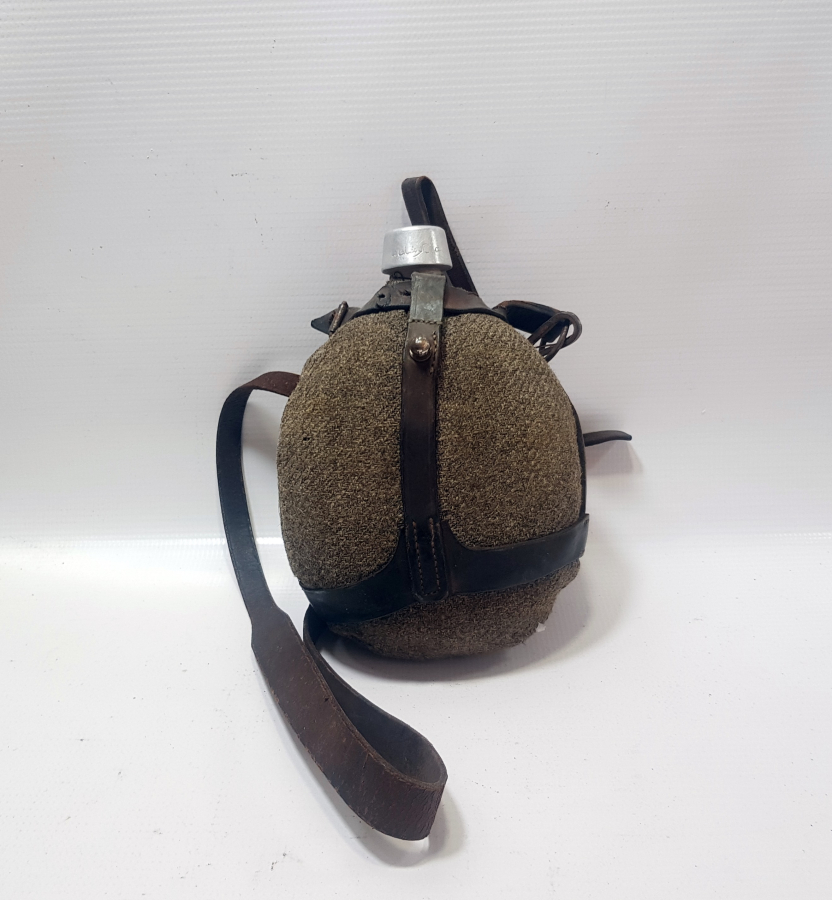 AĞIZ KISMINDA ALLAH BİZİMLEDİR VE ASAKİRİ ŞAHANE YAZILI ÇOK NADİR TAM TAKIM OSMANLI ASKER MATARASI - İLK KEZ GÖRÜLÜYOR