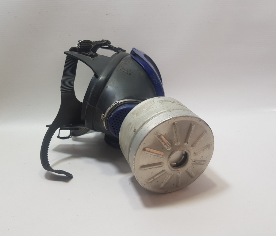 ALMAN YAPIMI ANTİKA GAZ MASKESİ