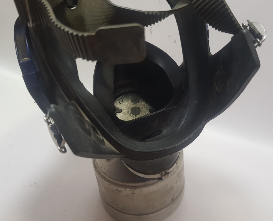 ALMAN YAPIMI ANTİKA GAZ MASKESİ