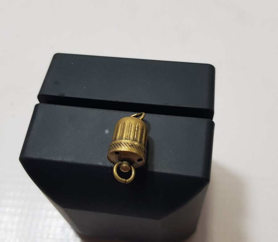 BEKTAŞİ SİKKESİ FORMUNDA YAPILMIŞ OSMANLI DÖNEMİ ÇOK NADİR İĞNELİ KOLYE