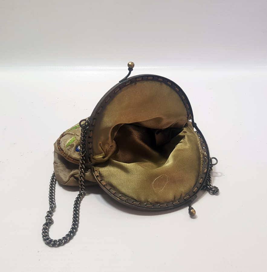 OSMANLI DÖNEMİ ÜZERİ İŞLEMELİ İPEK GECE ÇANTASI