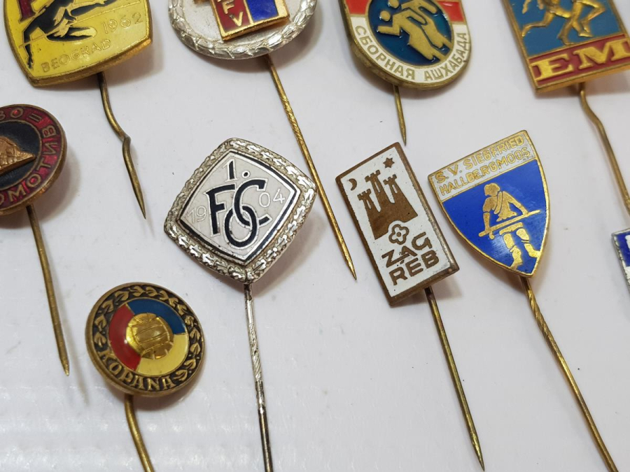 ANTİKA 15 ADET ROZET