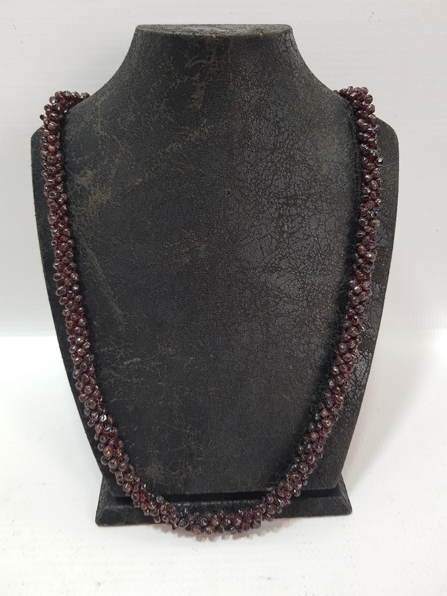 ANTİKA LAL TAŞI GERDANLIK