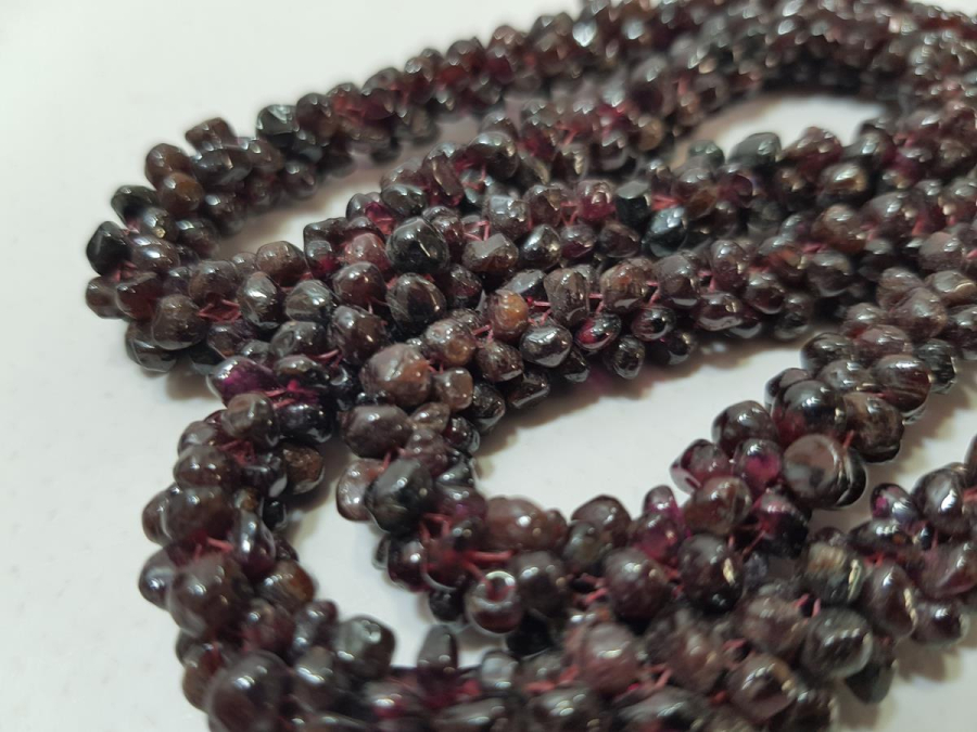 ANTİKA LAL TAŞI GERDANLIK