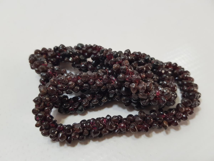 ANTİKA LAL TAŞI GERDANLIK