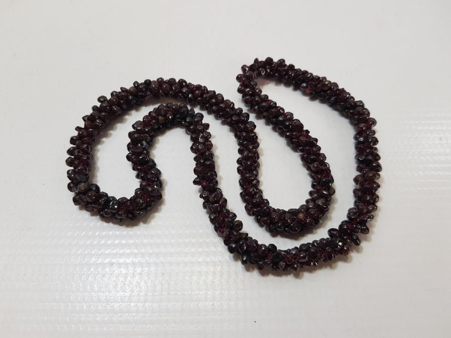 ANTİKA LAL TAŞI GERDANLIK