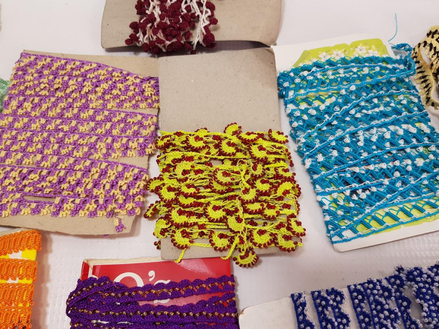 ANTİKA YAZMA OYALARI