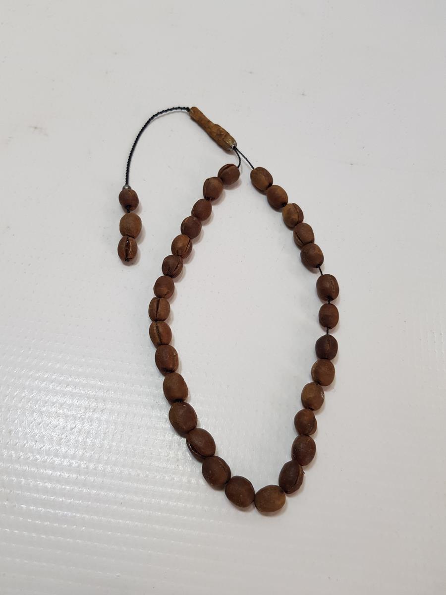 KAHVE ÇEKİRDEKLERİNDEN YAPILMIŞ TESPİH