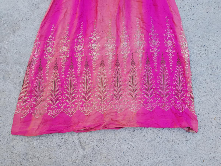 OSMANLI DÖNEMİ BERGAMA YÖRESİ İPEK GECELİK