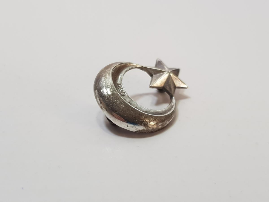 İŞGAL DÖNEMİ İSTANBUL POLİSLERİNİN TAKTIĞI GÜMÜŞ AY YILDIZ ŞAPKA KOKARTI