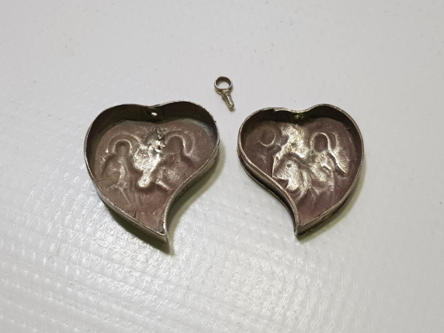 OSMANLI TUĞRALI VE SAH DAMGALI KALP FORMLU RUM İŞİ GÜMÜŞ KOLYE UCU