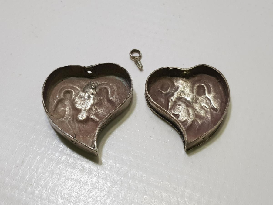 OSMANLI TUĞRALI VE SAH DAMGALI KALP FORMLU RUM İŞİ GÜMÜŞ KOLYE UCU