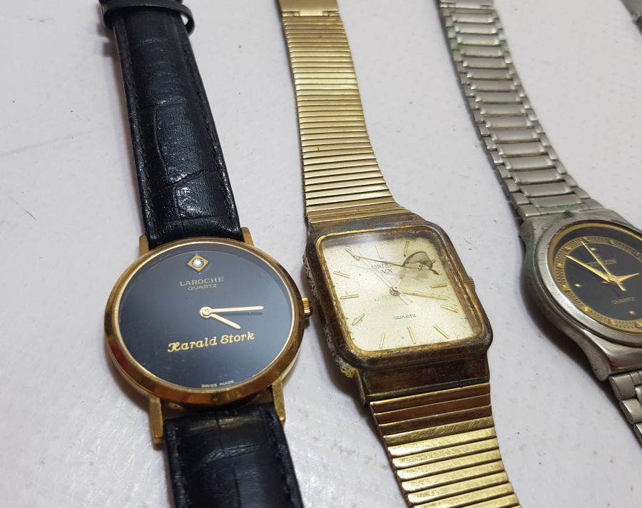 ANTİKA PİLLİ SAAT LOTU