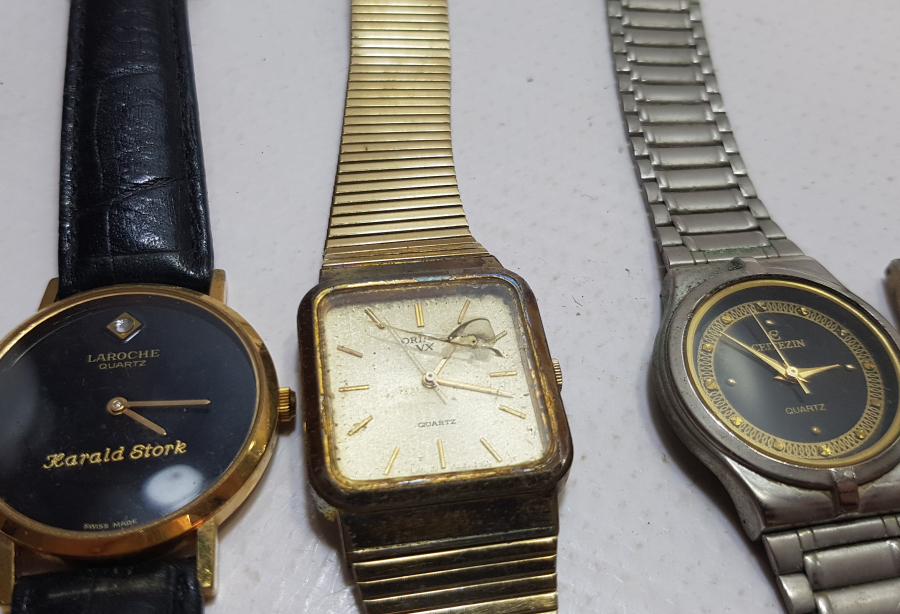 ANTİKA PİLLİ SAAT LOTU