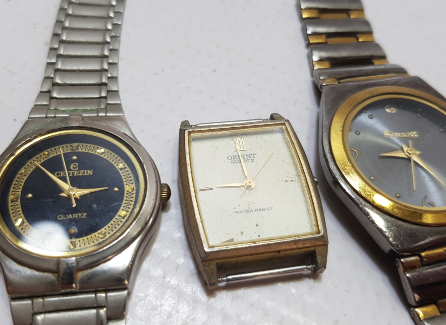 ANTİKA PİLLİ SAAT LOTU