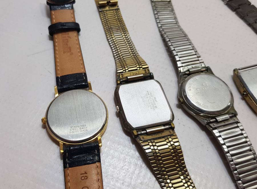 ANTİKA PİLLİ SAAT LOTU