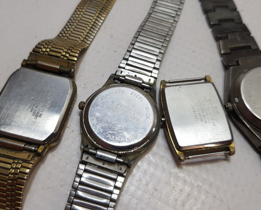 ANTİKA PİLLİ SAAT LOTU