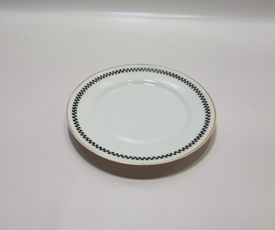  ARKASI OSMANLICA YAZILI VE ALTIN VARAKLI PORSELEN TABAK