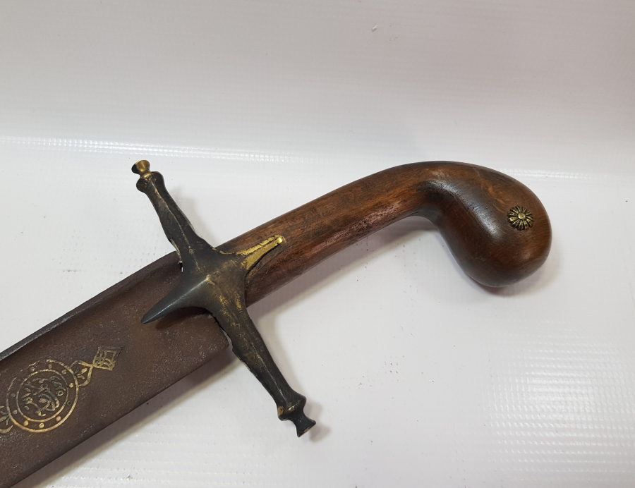 İKİ TARAFI AYETLERLE DEKORLU KAPALIÇARŞI İŞİ ÖZEL YAPIM DEKORATİF PALA KILICI