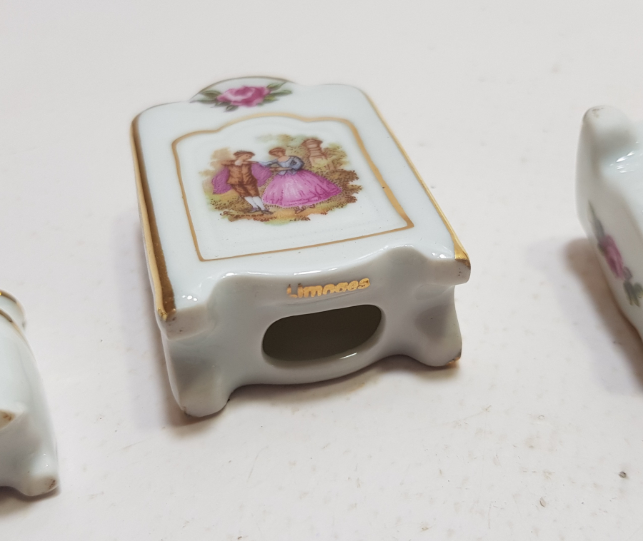 ÜZERLERİ ALTIN VARAKLI LİMOGES ANTİKA MİNYATÜR YATAK ODASI TAKIMI